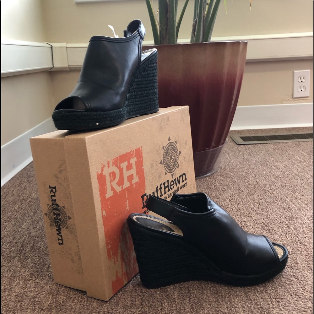 Ruff Hewn Charlie wedge sz 9